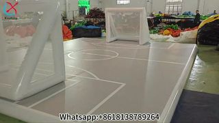 Sicherer Spielbereich für den Indoor-Fußballplatz