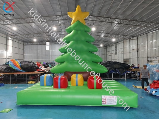 Aufblasbare Weihnachtsbaum Sprungfläche Aufblasbare Sprungburg