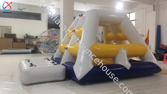 Lieferant Schwimmblatt aufblasbare Wasserkletterturm-Spielzeuge mit Blob und Rutsche
